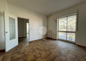 Two-room apartment Via Cuneo, Barge - photo 4