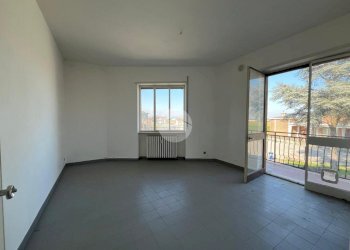 Two-room apartment Via Cuneo, Barge - photo 9