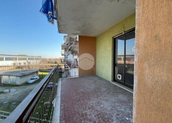 Two-room apartment Via Cuneo, Barge - photo 10