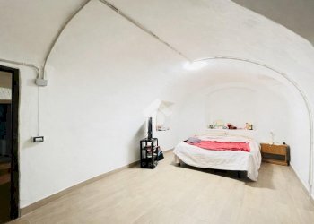 Two-room apartment Piazza Eroi, Taggia - photo 6