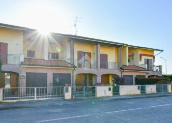 Villa a Schiera Via Giuseppe Fanin, Poggio Renatico - foto 1