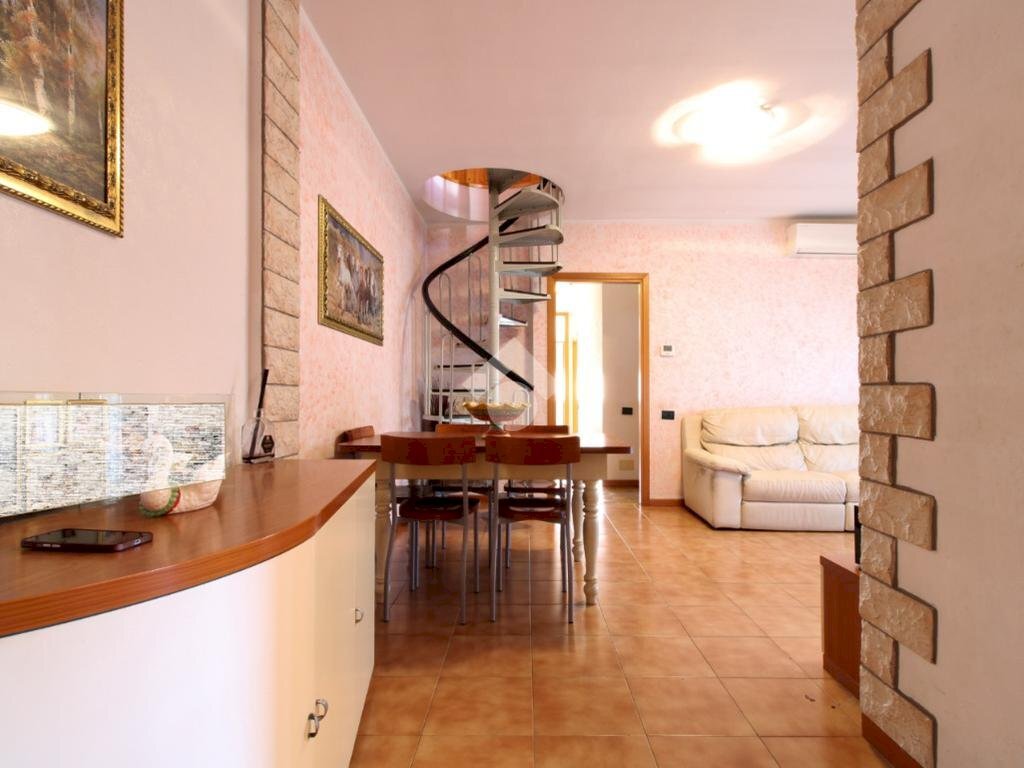 Trilocale Via puccini, Zibido San Giacomo - foto 2