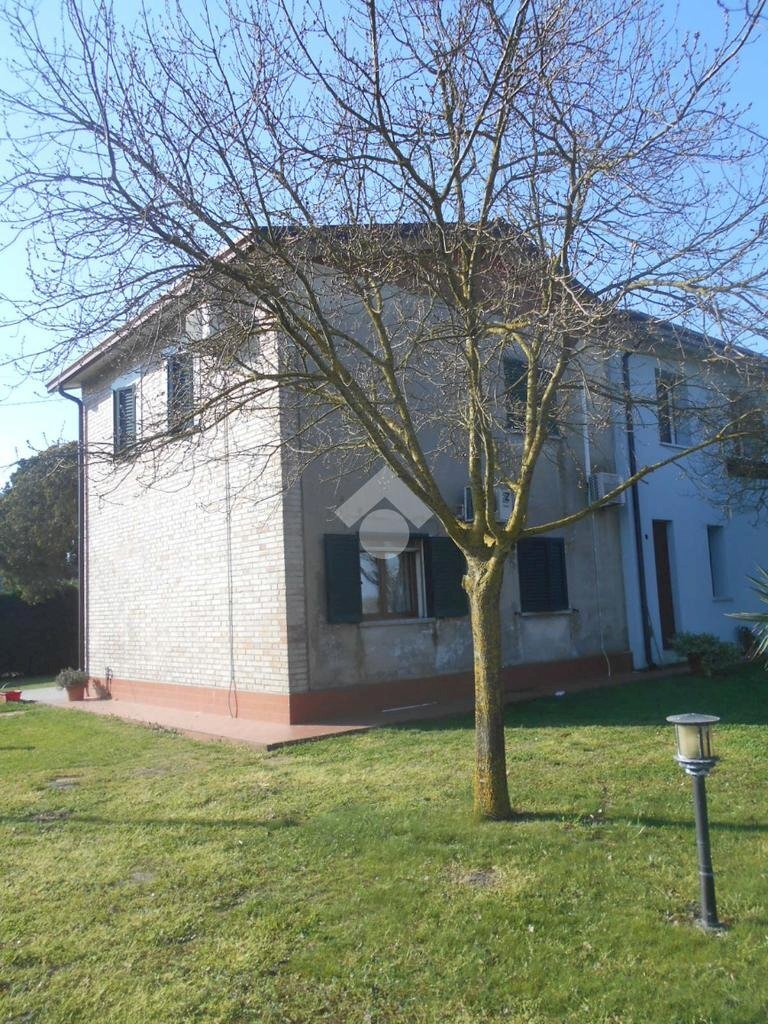 Portion of a house Str. Poderale Cappuccini, Comacchio - photo 2