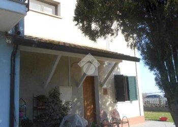 Portion of a house Str. Poderale Cappuccini, Comacchio - photo 7