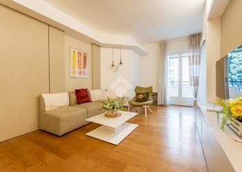 Quadrilocale Via Nino Bonnet, Milano - foto 1