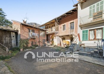 Facciata - Porzione di casa Via Amedeo Bert, 11, Torre Pellice - foto 15