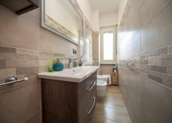 Three-room apartment Via val della torre, Torino (neighborhood Lucento) - photo 5