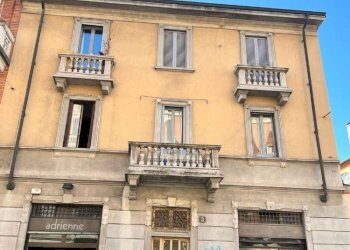 Three-room apartment via WATT 3, Milano (neighborhood Barona) - photo 1