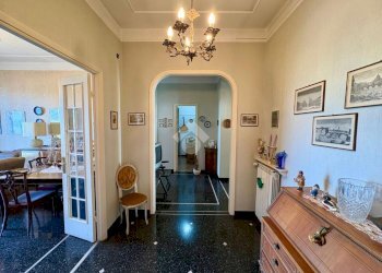 Four-room apartment Via dei sessanta, Genova (neighborhood Cornigliano) - photo 12