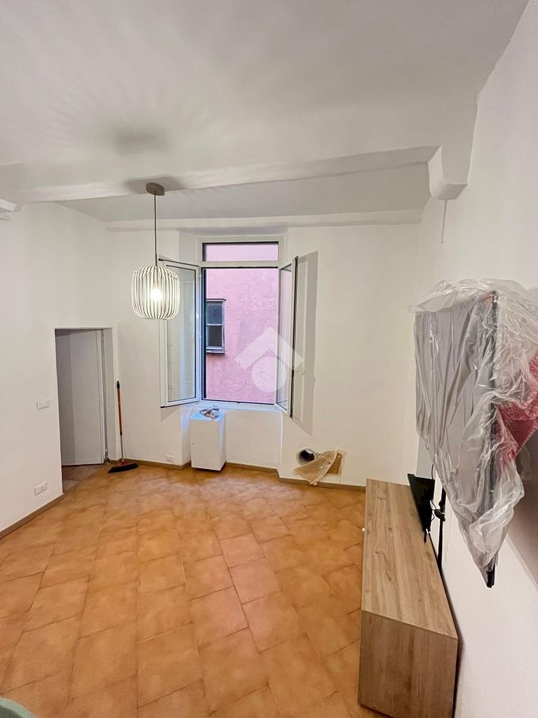 Two-room apartment Via di Santa Croce, Genova - photo 3