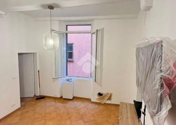 Two-room apartment Via di Santa Croce, Genova - photo 3