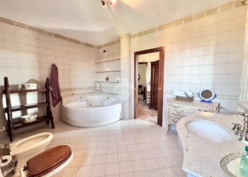 Villa Via Giacomo Leopardi, Vellezzo Bellini - foto 20