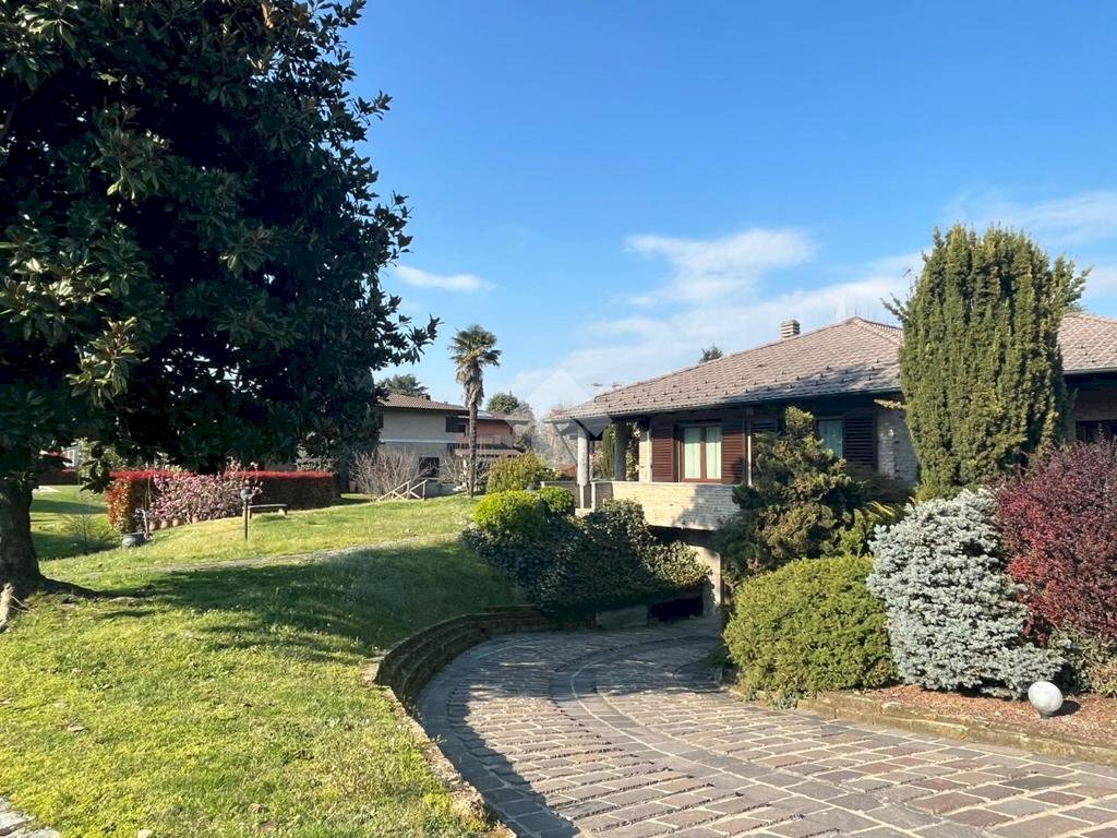 Villa Via Pini, Vizzolo Predabissi - foto 1