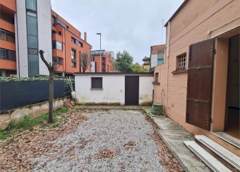 Porzione di casa Modena (zona Circoscrizione 1) - foto 35