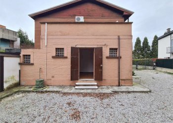 Porzione di casa Modena (zona Circoscrizione 1) - foto 36