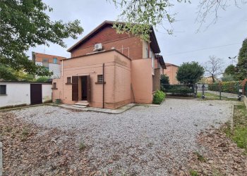 Porzione di casa Modena (zona Circoscrizione 1) - foto 37