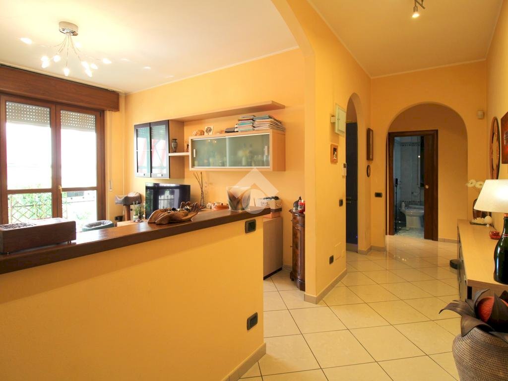 Three-room apartment Via Fratelli di Dio, Nerviano - photo 3
