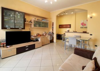 Three-room apartment Via Fratelli di Dio, Nerviano - photo 4