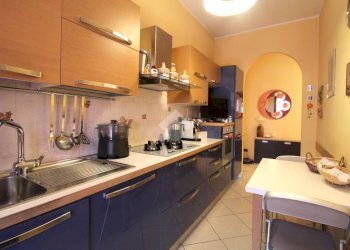 Three-room apartment Via Fratelli di Dio, Nerviano - photo 6