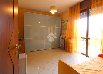 Three-room apartment Via Fratelli di Dio, Nerviano - photo 9