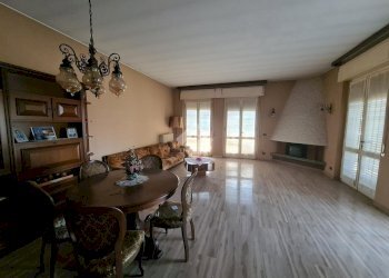 Villa Via Senatore Giovanni Marcora, Inveruno - foto 2