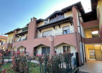 Trilocale Via Cavalieri di Vittorio Veneto, Dairago - foto 1