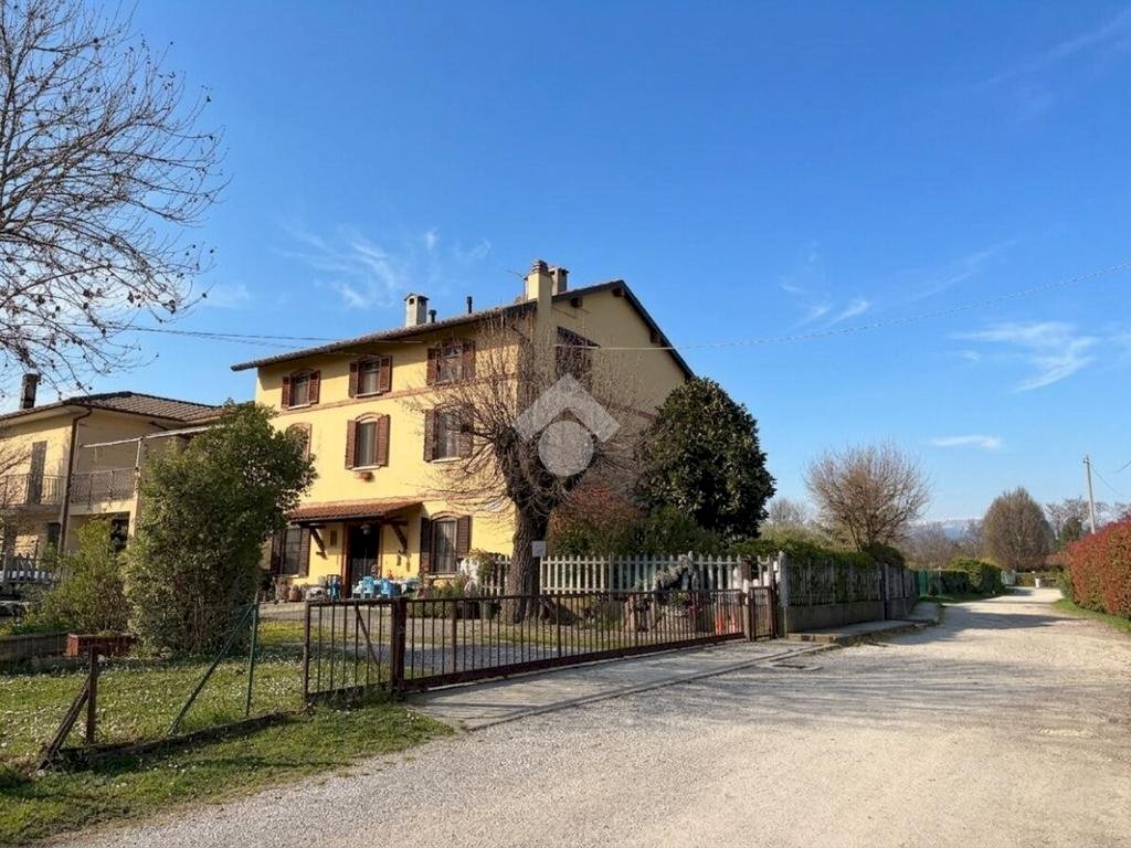 Three-room apartment Via E. Brasca, Trezzo sull'Adda - photo 3