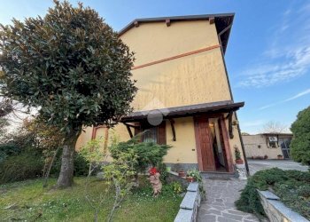 Three-room apartment Via E. Brasca, Trezzo sull'Adda - photo 6