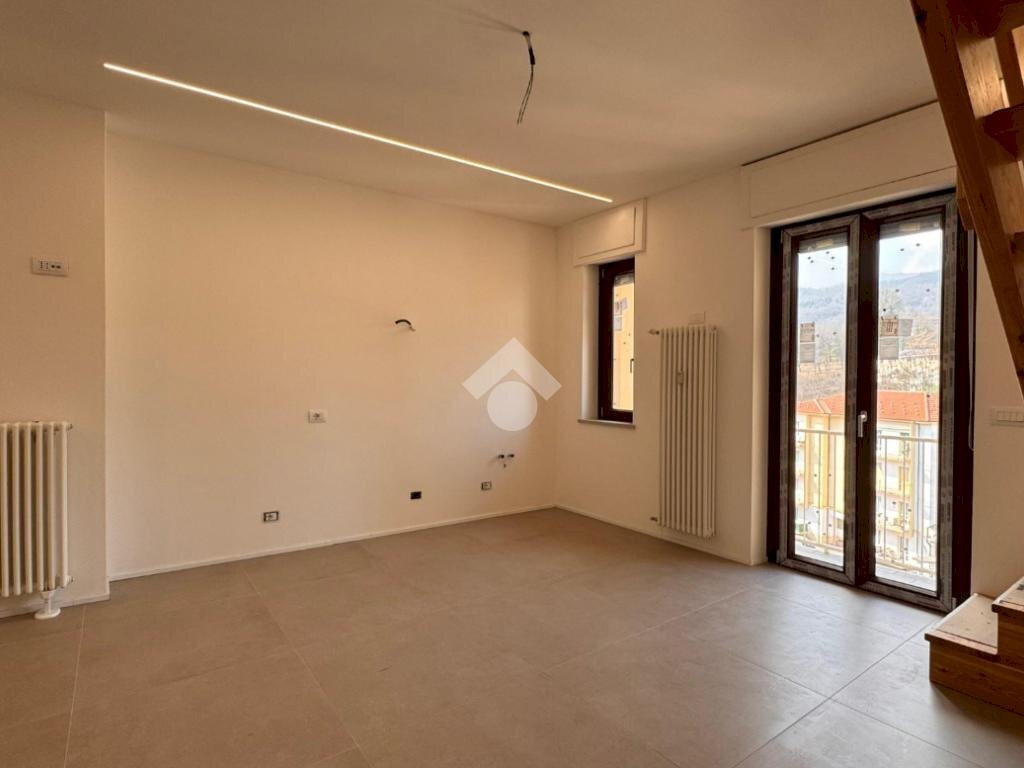 Appartamento Corso Re Umberto, Verzuolo - foto 3