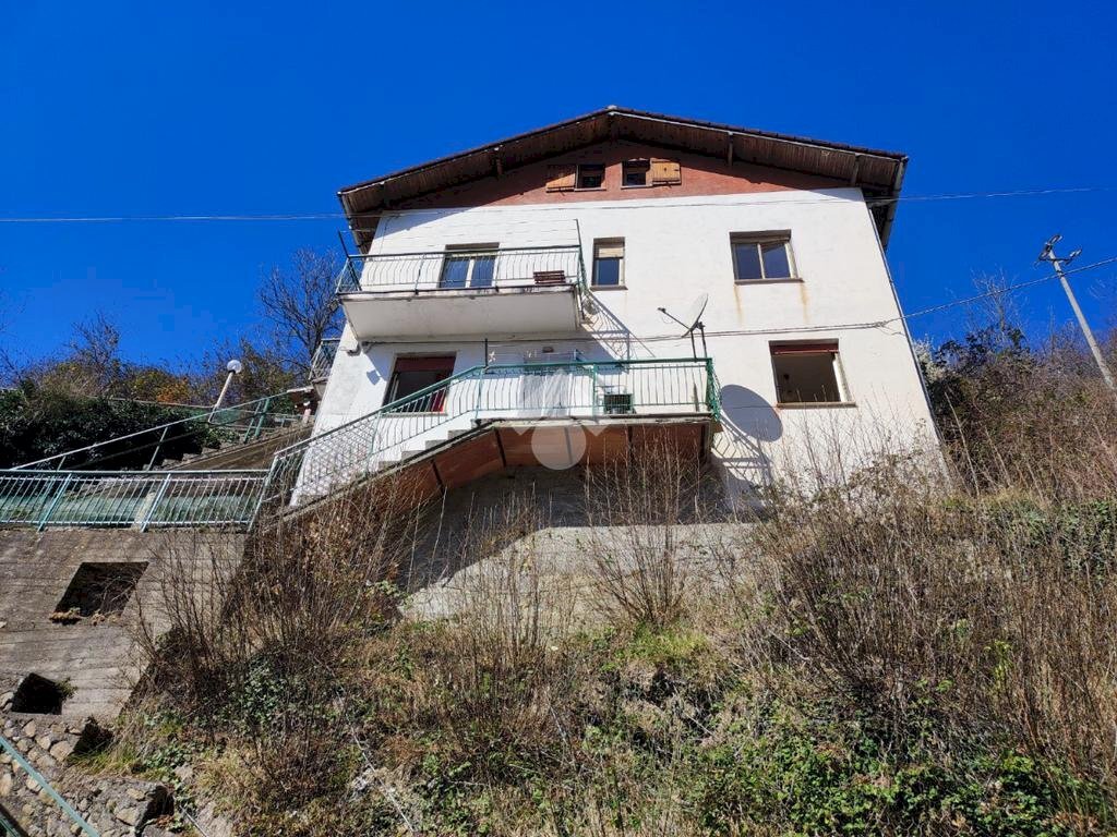 Casa indipendente Località Molino Vecchio, Valbrevenna - foto 1