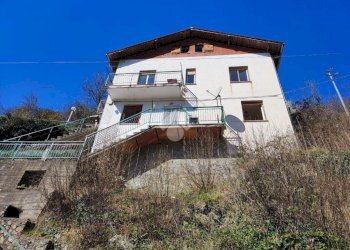 Independent house Località Molino Vecchio, Valbrevenna - photo 1