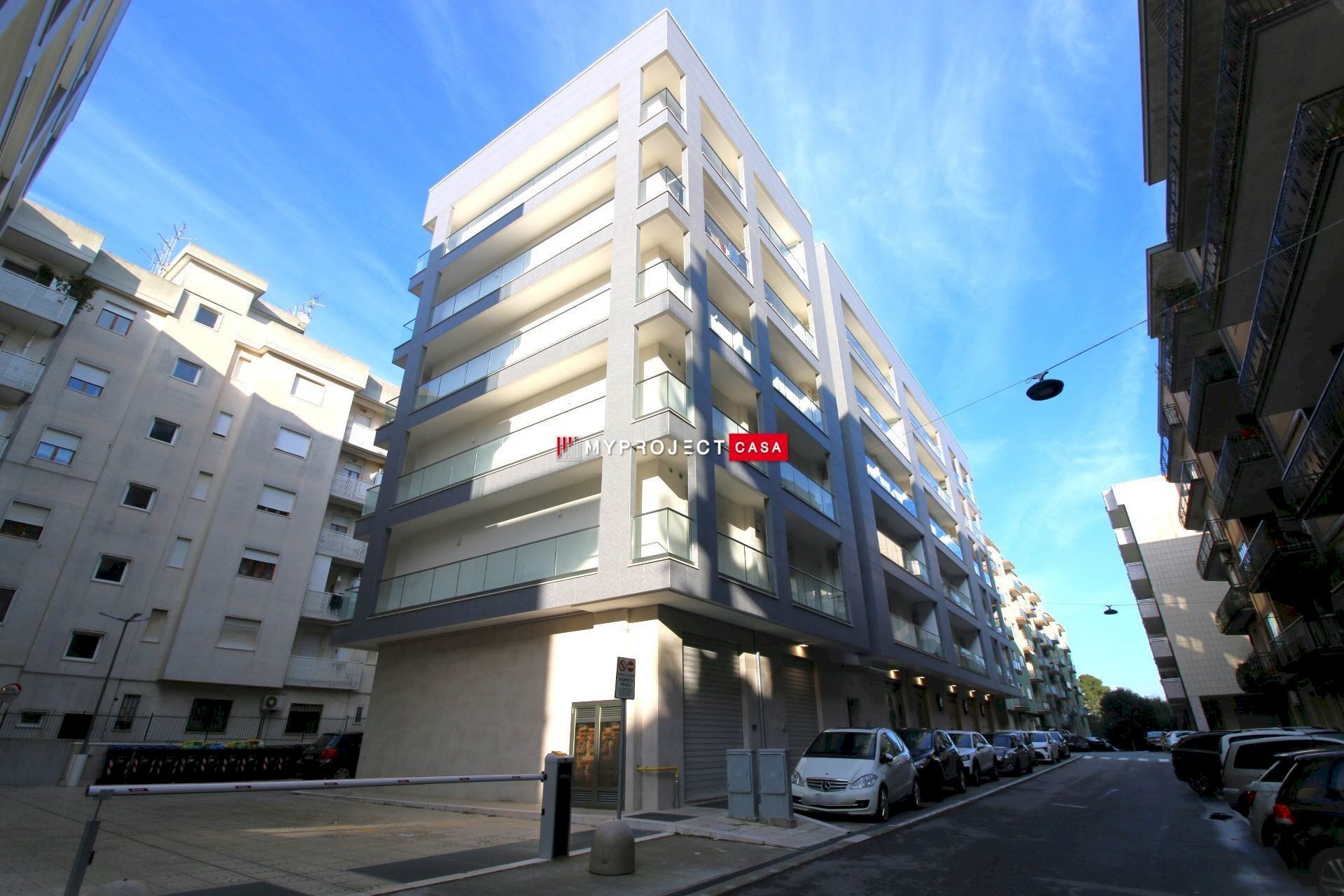 Three-room apartment Via Francesco Petrarca, Martina Franca - photo 1