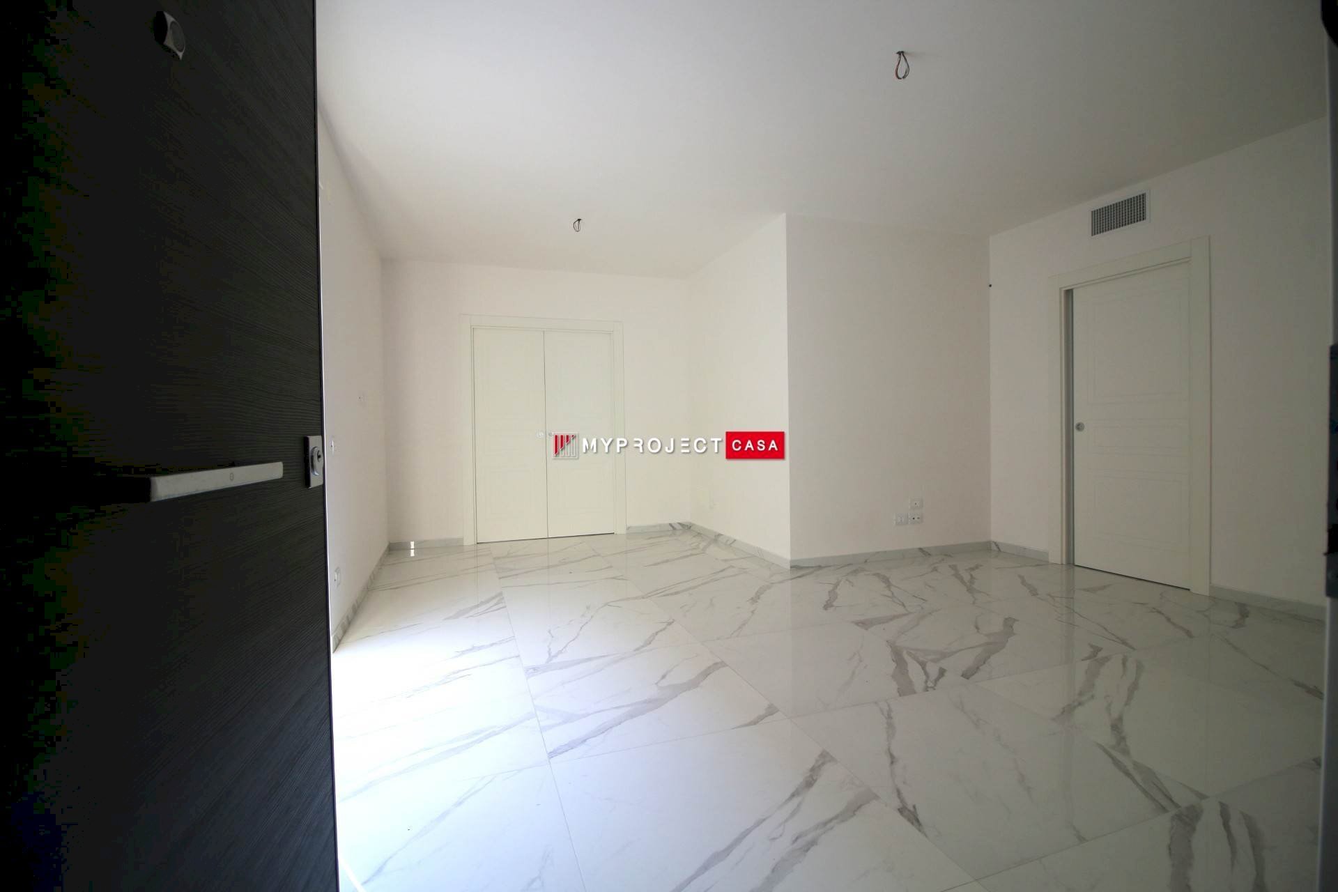 Three-room apartment Via Francesco Petrarca, Martina Franca - photo 3