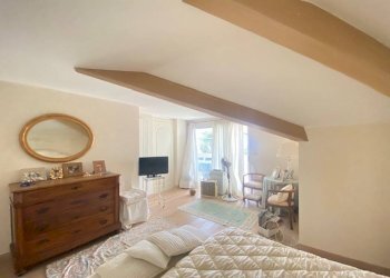 Four-room apartment Sanremo - photo 12