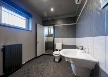 Capannone Rivoli - foto 42