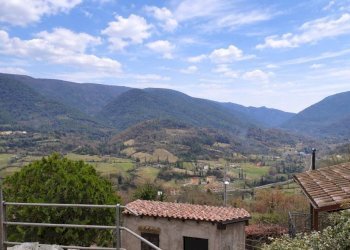 Casa indipendente Vocabolo Pracchia, Terni - foto 1