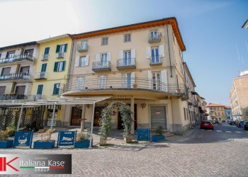 Foto 1 - Office piazza ubertini
 
1, Caluso - photo 1