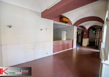 Foto 4 - Office piazza ubertini
 
1, Caluso - photo 4