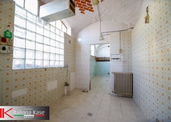 Foto 21 - Office piazza ubertini
 
1, Caluso - photo 21