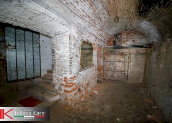 Foto 37 - Office piazza ubertini
 
1, Caluso - photo 37