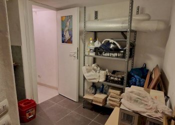 Foto 7 - Magazzino piazza san rocco
 
2, Como - foto 7