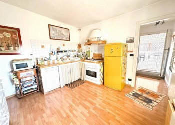 Foto 4 - Trilocale Via Torlaro, Albenga - foto 4