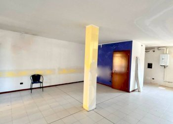 Foto 2 - Locale Commerciale Viale Piave, Gessate - foto 2