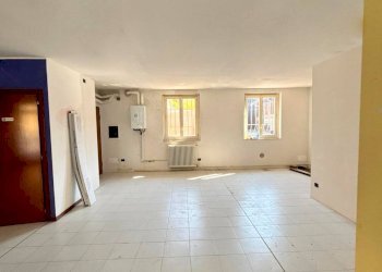 Foto 3 - Locale Commerciale via Badia, Gessate - foto 3