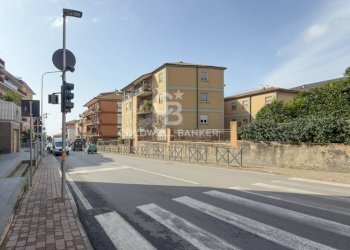 Foto 1 - Trilocale Via delle Croci
 
28, Tarquinia - foto 1
