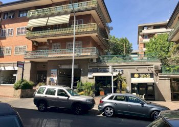 Foto 9 - Commercial Premises Via Pasquale Baffi
 
51, Roma - photo 9