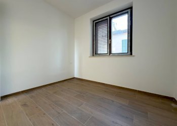 Foto 15 - Appartamento VIA CICCOLINI
 
10, Rotella - foto 15