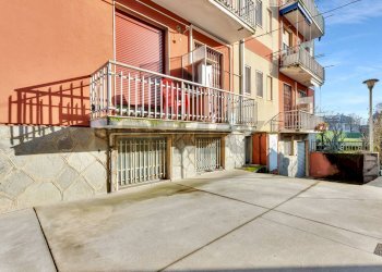 Cortile - One-room apartment via Bolzano
 
11, Garbagnate Milanese - photo 23