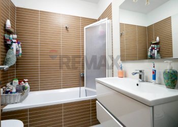 Bagno - Independent house Via Tommaso Ciccarone
 
3, Acquaviva delle Fonti - photo 11