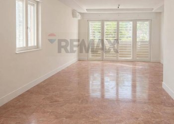 Stanza vuota - Appartamento Via Ospedale Di Venere
 
109, Bari - foto 2